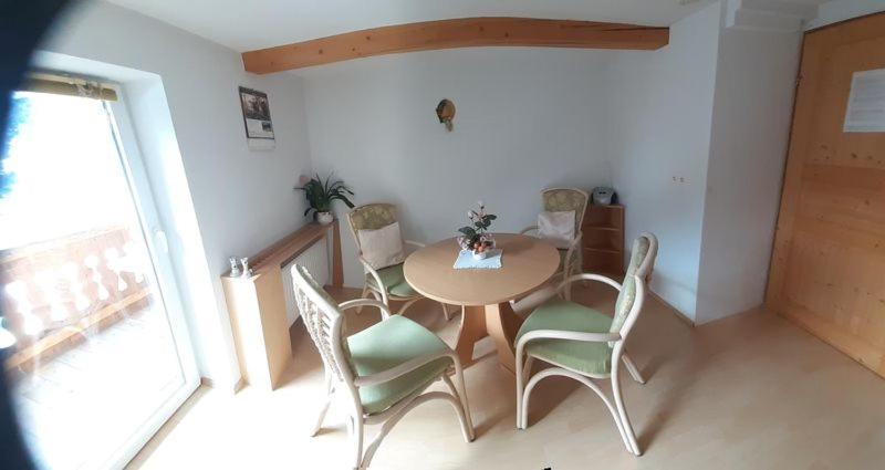 Haus Bergblick Apartment Pragraten Exterior photo